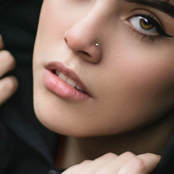 Nose Stud- Diamond Bone Stud- Piercing NWT (*free Add On) - Picture 6 of 7